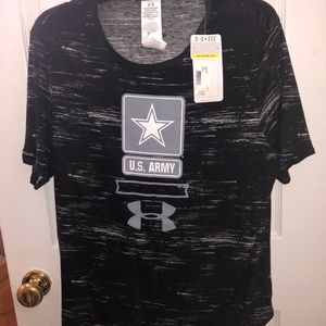 BNWT under armour US ARMY shirt!